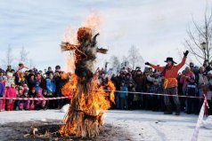 世界十大奇葩新年習(xí)俗，第二個你敢嗎？