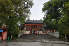 廣東十大著名寺廟排行榜，南華寺排第一名